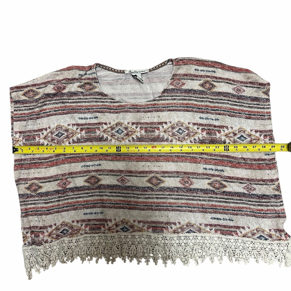 American Rag Aztec Poncho Top S/M Boho Crochet Lace Hem Oversized USA - Picture 4 of 12